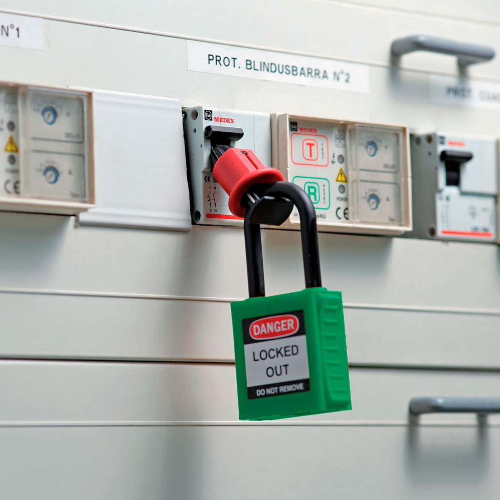  BLOQUEO A INTERRUPTOR MAGNETOTERMICO IFAM LOTO 